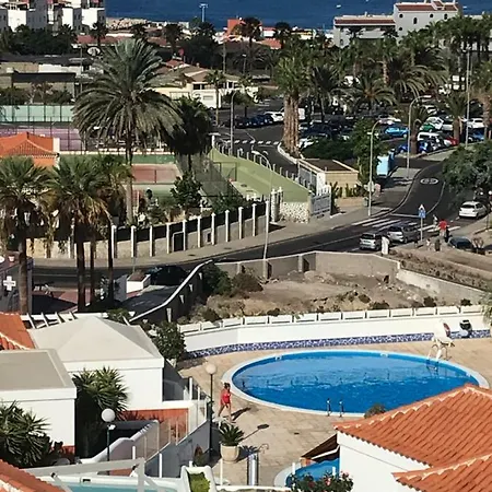 Holiday Valley * Costa Adeje (Tenerife)